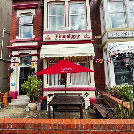 Lindisfarne Holiday Apartments - Families & Couples Only แบล็คพูล ภายนอก รูปภาพ