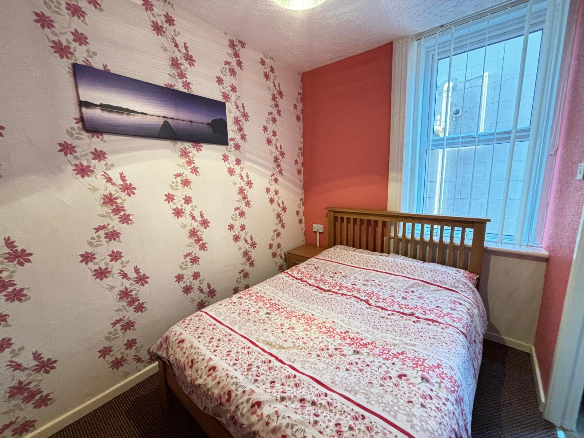 Lindisfarne Holiday Apartments - Families & Couples Only แบล็คพูล ภายนอก รูปภาพ